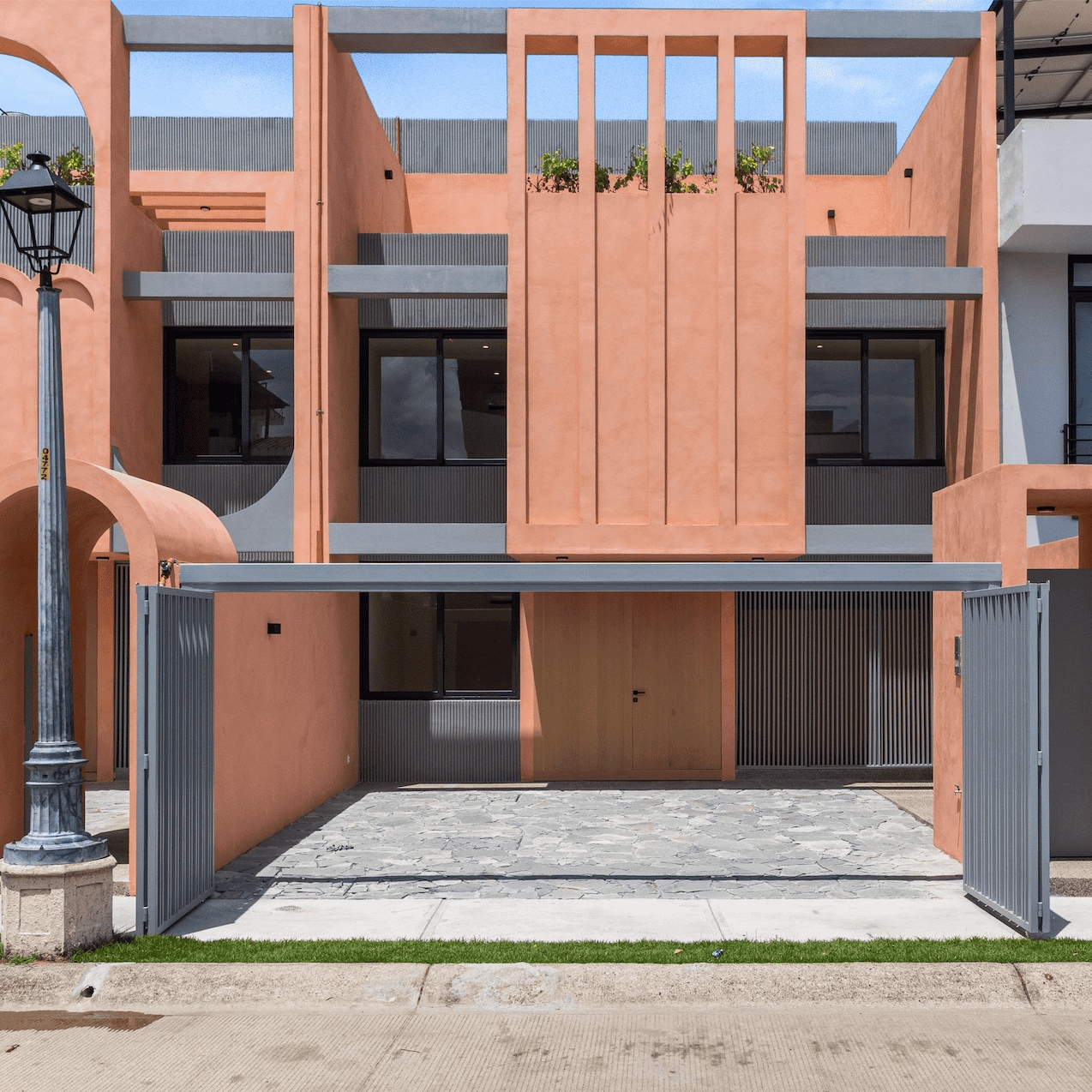 Alana Properties - Real Estate